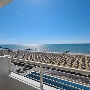 Apartmán Faro - Walterigato Solo Per Famiglie, Lido di Jesolo