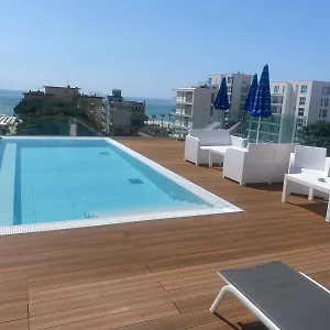3* Hotel Eugenia